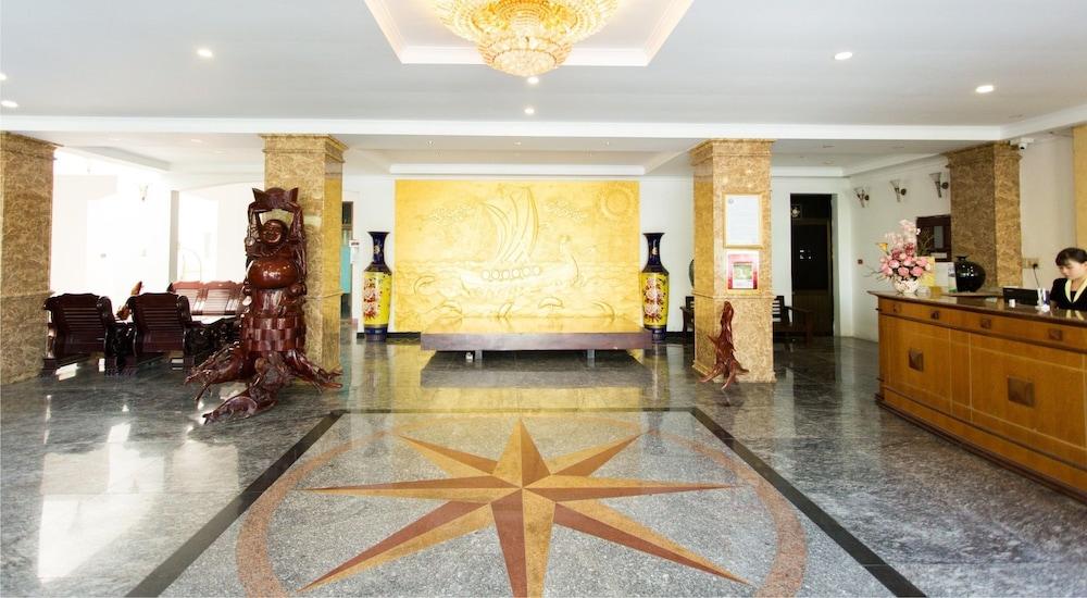 Hoang Yen Hotel 2 Quy Nhon Esterno foto