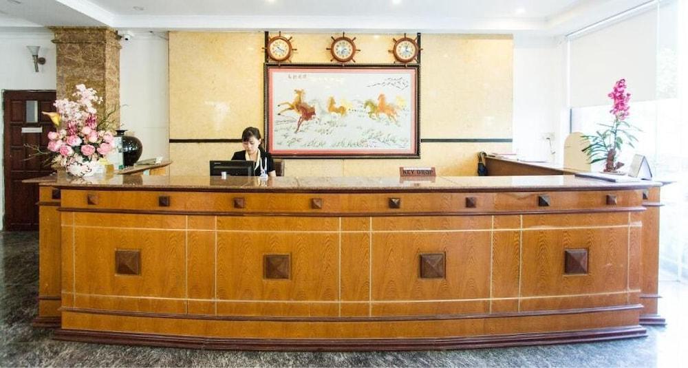 Hoang Yen Hotel 2 Quy Nhon Esterno foto