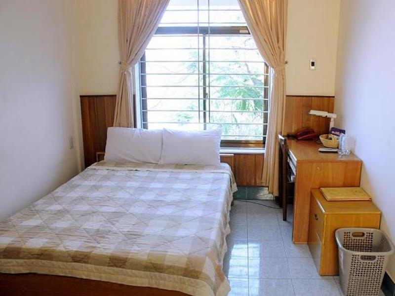 Hoang Yen Hotel 2 Quy Nhon Esterno foto